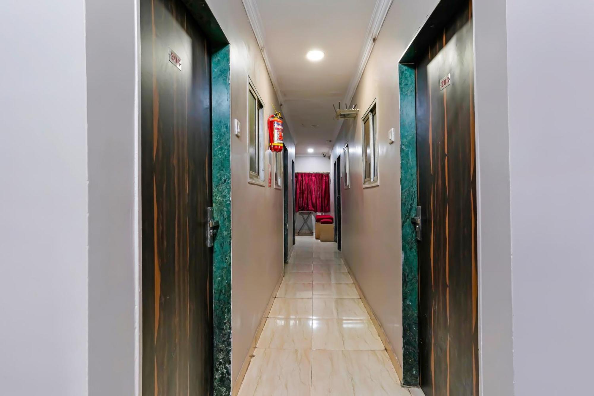 Super Hotel O Homestay Andheri East Mumbai Kültér fotó